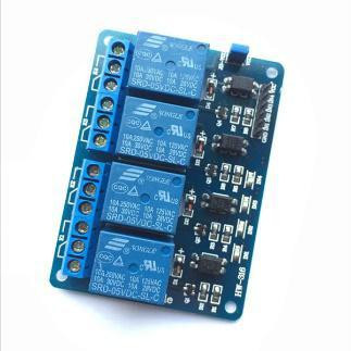4 csatornás relé modul (optocsatolóval)12V