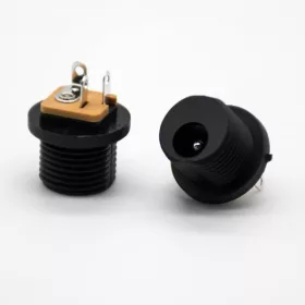   DC-022 DC power jack DC csatlakozó aljzat 5.5*2.1mm anyacsavarral